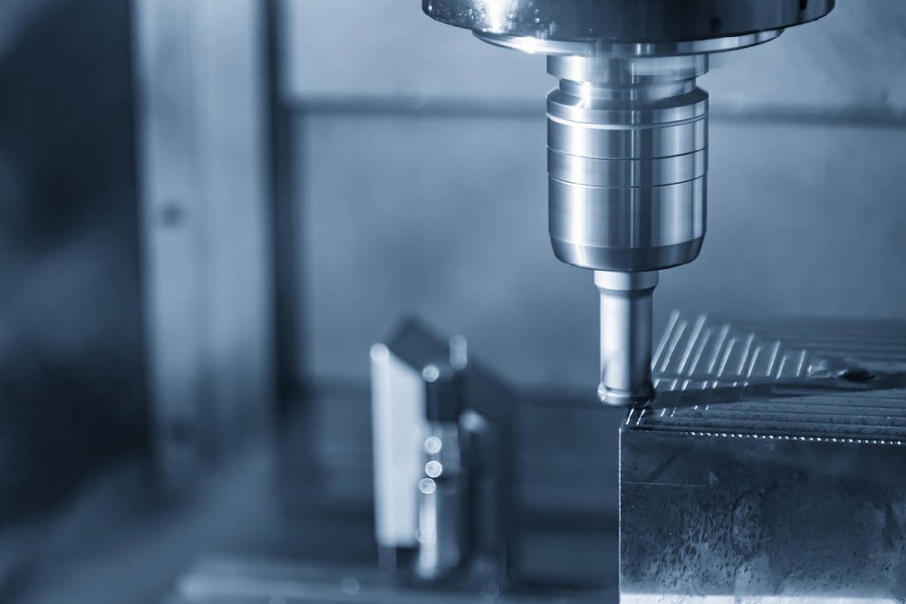 影响精密注塑的主要原因是什么